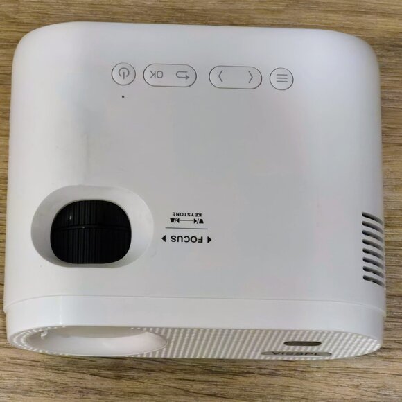 Mini Portable Projector, VISSPL Full HD 1080P (NEVER USED) - Picture 6 of 9